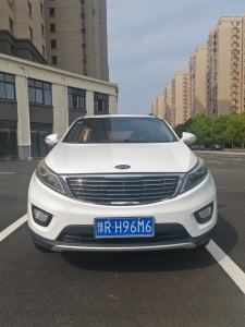 起亚智跑